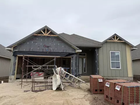 424 Honeydew Way, Seguin, TX 78155