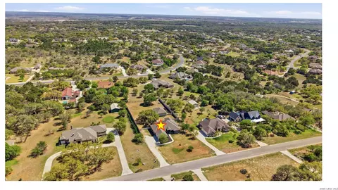 2228 Deer Run, New Braunfels, TX 78132