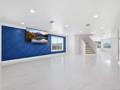 7926 Encanto Vis, San Antonio, TX 78244