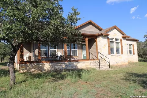 1121 Cr 381 Cr 381, Fredonia, TX 76842