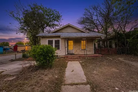 3007 Buena Vis, San Antonio, TX 78207