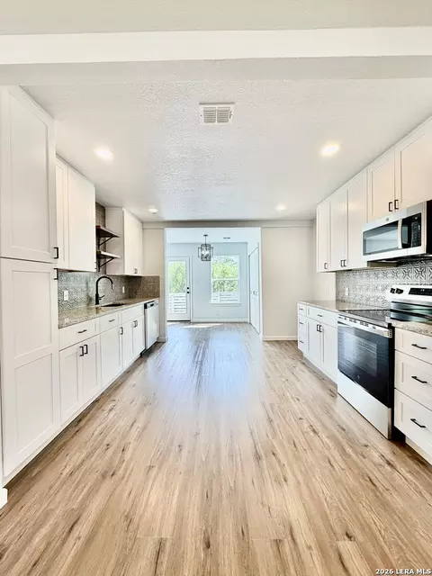 116 Nelson Ave, San Antonio, TX 78210