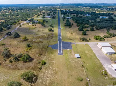 00 Tailwind Dr, Blanco, TX 78606