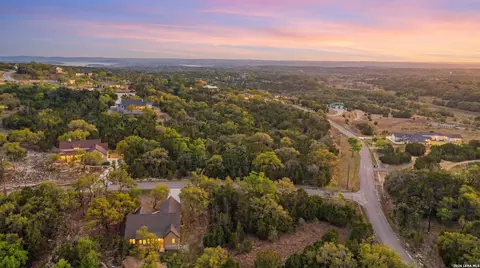806 Rutherford, Fischer, TX 78623