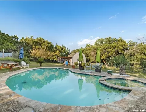 9811 Tamber, San Antonio, TX 78255