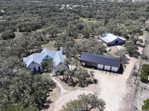 795 Persimmon, Bulverde, TX 78163