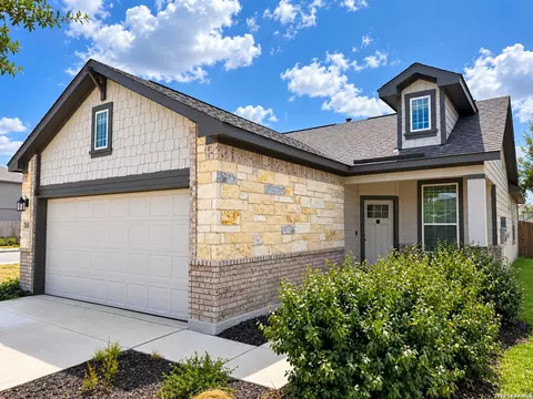 16531 Ginger Xing, Elmendorf, TX 78112