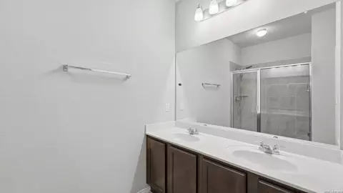 Bath - 5502 Daniel Way, Saint Hedwig, TX 78152 photo 1 of 1