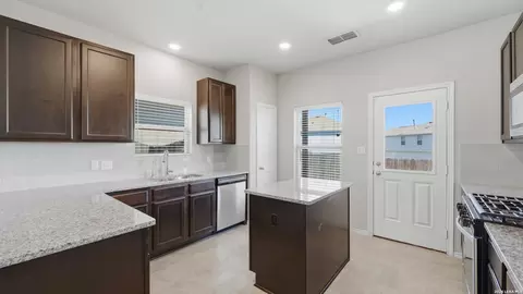 Kitchen - 5502 Daniel Way, Saint Hedwig, TX 78152 photo 1 of 7