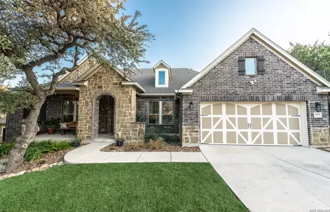 1906 Capella Crk, San Antonio, TX 78260