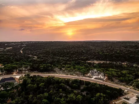 1333 Powder Rdg, New Braunfels, TX 78132