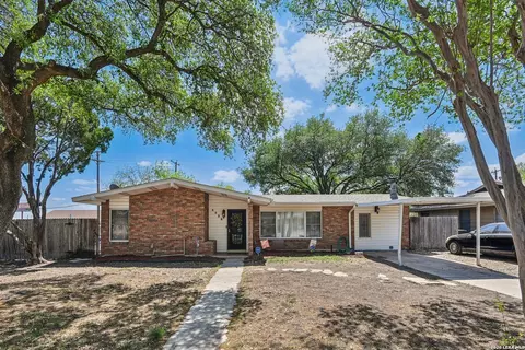 4538 Waikiki, San Antonio, TX 78218