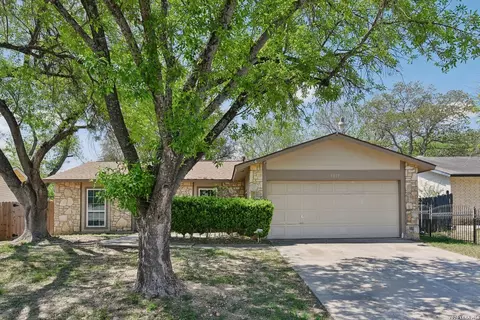 9019 Old Sky Hbr, San Antonio, TX 78242