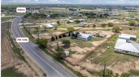 12758 Fm 1346, Saint Hedwig, TX 78152