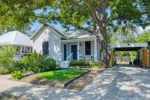 1127 Nolan St, San Antonio, TX 78202