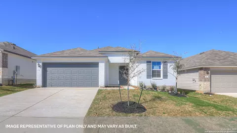 323 Boatman Cv, Seguin, TX 78155