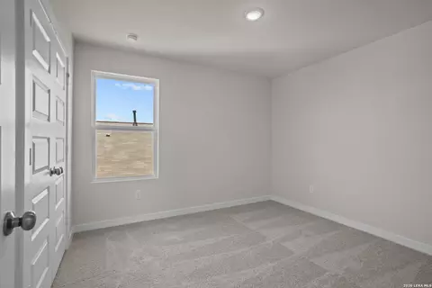 Bedroom - 5610 Franklin Hls, Von Ormy, TX 78073 photo 6 of 6