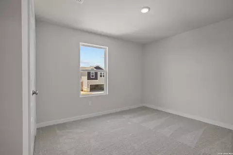 Bedroom - 5610 Franklin Hls, Von Ormy, TX 78073 photo 5 of 6