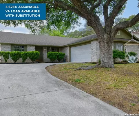 5705 Pineway St, San Antonio, TX 78247