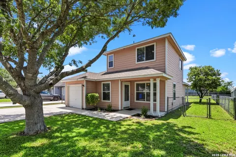 527 Roosevelt, Seguin, TX 78155