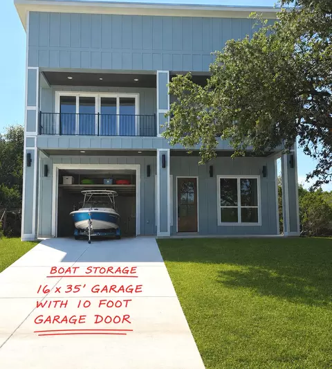 748 Riviera, Canyon Lake, TX 78133