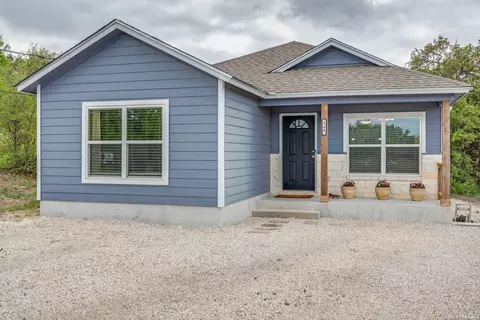 Exterior - 560 Hillside, Spring Branch, TX 78070 photo 4 of 13