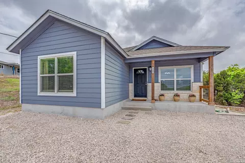 Exterior - 560 Hillside, Spring Branch, TX 78070 photo 3 of 13