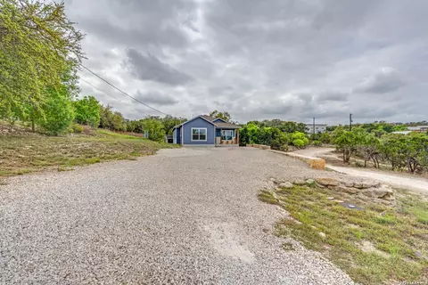 Exterior - 560 Hillside, Spring Branch, TX 78070 photo 7 of 13