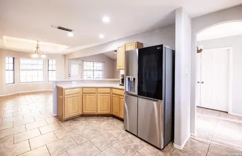 306 Yorktown, Pleasanton, TX 78064