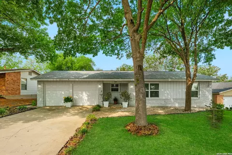 231 Tammy Dr, San Antonio, TX 78216