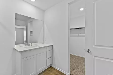 Bath - 4263 Marjoram Lndg, Von Ormy, TX 78073 photo 2 of 2