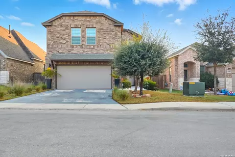 2838 High Castle Ln, San Antonio, TX 78245