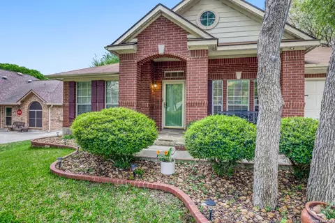 944 Blue Forest Dr, Schertz, TX 78154