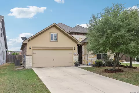 3113 Deer Holw, New Braunfels, TX 78130