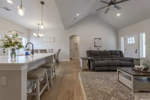 777 Research, Canyon Lake, TX 78133
