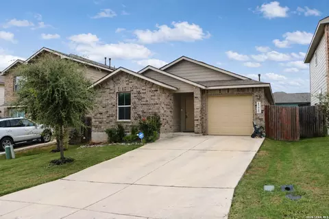 13615 Whisper Xing, San Antonio, TX 78252