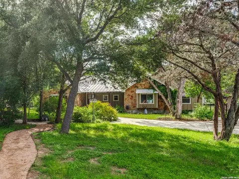 11154 Moorway, Helotes, TX 78023