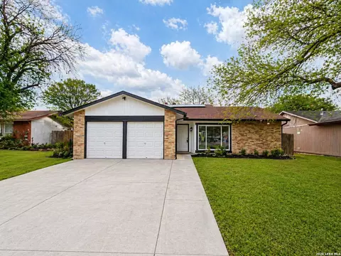 1070 Frost Fire, San Antonio, TX 78245