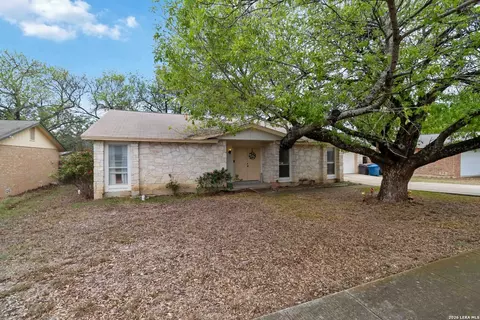 13719 Sunny Gln, San Antonio, TX 78217