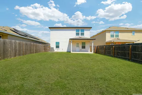 6322 Sycamore Run, San Antonio, TX 78219