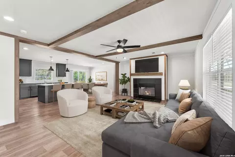 2218 Stevens Rd, Somerset, TX 78069