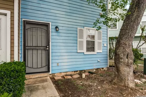 12225 Magnolia Blossom, San Antonio, TX 78247