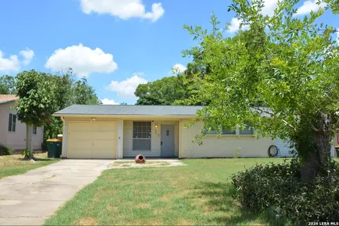 823 Highgate, Universal City, TX 78148