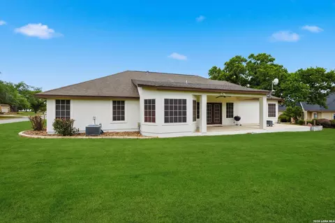 Exterior - 101 Lynx, Devine, TX 78016 photo 5 of 10