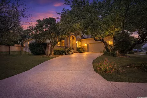 927 Serene Mdws, San Antonio, TX 78258