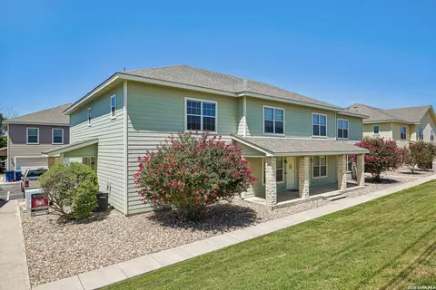 2312 Sailing Way Dr #D, Kerrville, TX 78028