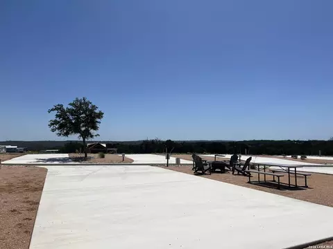 5386 Ranch Road 1376 #324, Fredericksburg, TX 78624
