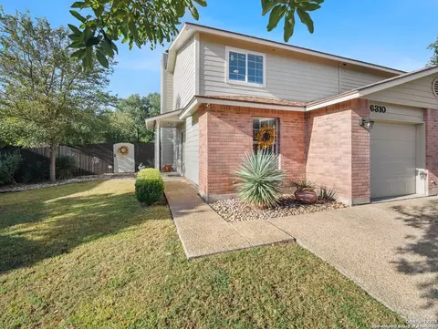 6310 Club Oaks, San Antonio, TX 78249