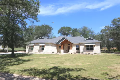 200 Cibolo Way, La Vernia, TX 78121
