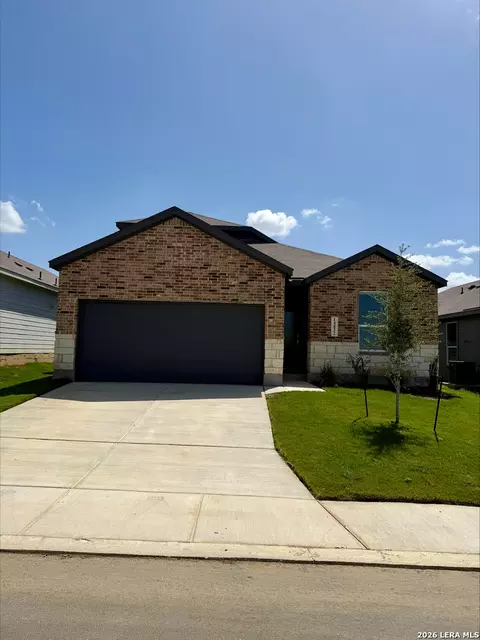 14832 Granite Gdn, Elmendorf, TX 78112